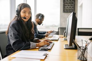 The 8 Best Customer Service Channels and How to Choose Them